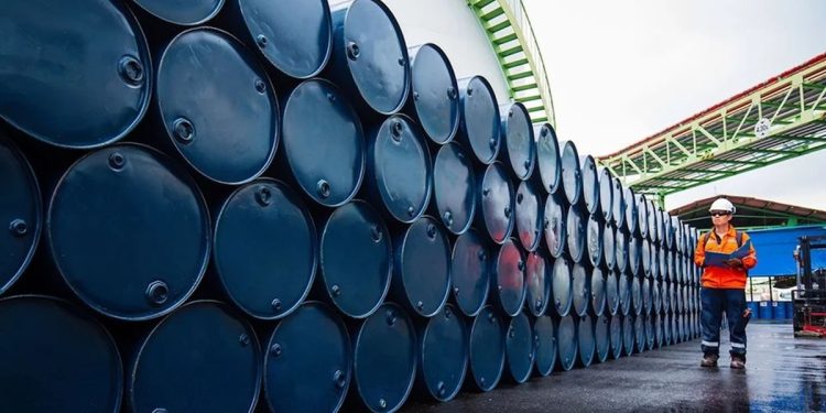 En dépit du recours aux stocks stratégiques de 32 pays : Le baril de pétrole Bent dépasse la barre des 100 dollars