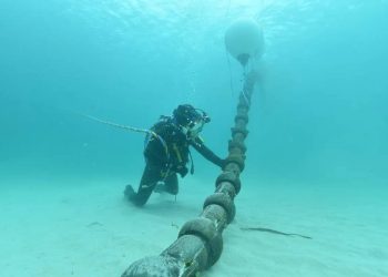 Maintenance du câble sous-marin de fibre optique : Achèvement des travaux sans perturbations en Algérie