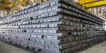Chargement de 22 OOO tonnes de billettes à destination d’Italie : AQS met le cap sur l’exportation
