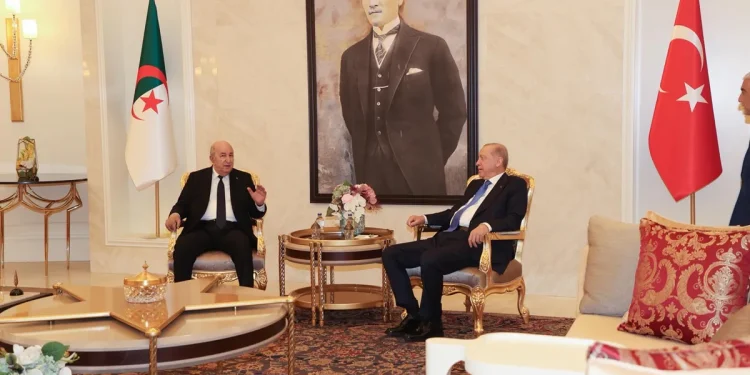 Travaux de la première session du Conseil de coopération stratégique de haut niveau algéro-turc : Le président Tebboune en Turquie