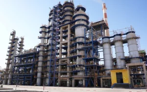 Raffinerie de Hassi Messaoud : Un projet stratégique pour booster la production de carburants