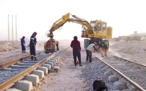 Fer, phosphate et rail : Le Président de la République accélère les chantiers