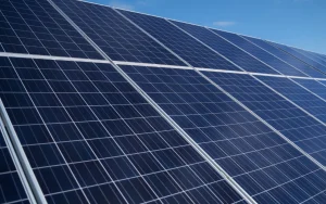 Unités solaires isolées hors réseau (off-grid) : Lancement des opérations de réalisation