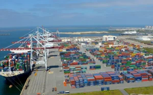 Les ports algériens gagnent en compétitivité : Les défis d’un corridor logistique