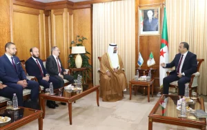 Hydrocarbures : Arkab examine avec le SG de l'OPEP l’évolution du marché pétrolier
