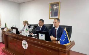 Omar Rekkache DG de l'AAPI lors des rencontres de partenariat Algérie-UE à Alger