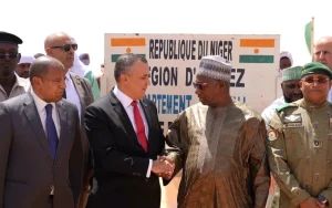 L’Algérie se connecte au réseau du Niger pour lancer la dorsale transsaharienne : Le Sahara passe au très haut débit