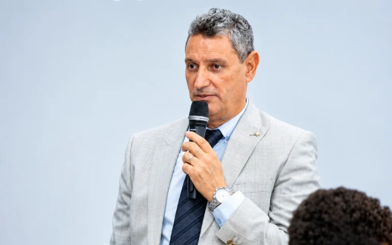 Said Alem, Directeur commercial de Schneider Electric Algérie et Tunisie
